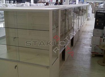Izložbene staklene vitrine 4 Izložbene staklene vitrine 4
