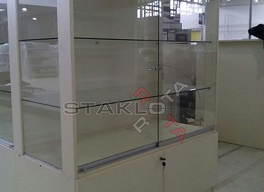 Izložbene staklene vitrine 5 Izložbene staklene vitrine 5