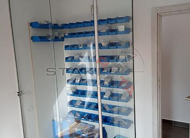 pregradbena staklena stijena sa kliznim vratima pregradbena staklena stijena sa kliznim vratima